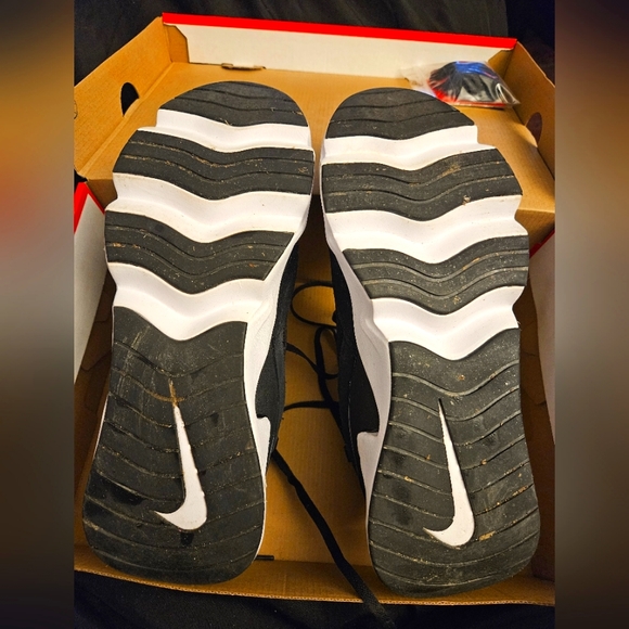 Women's Nike Ryz 365 2 - Picture 11 of 15